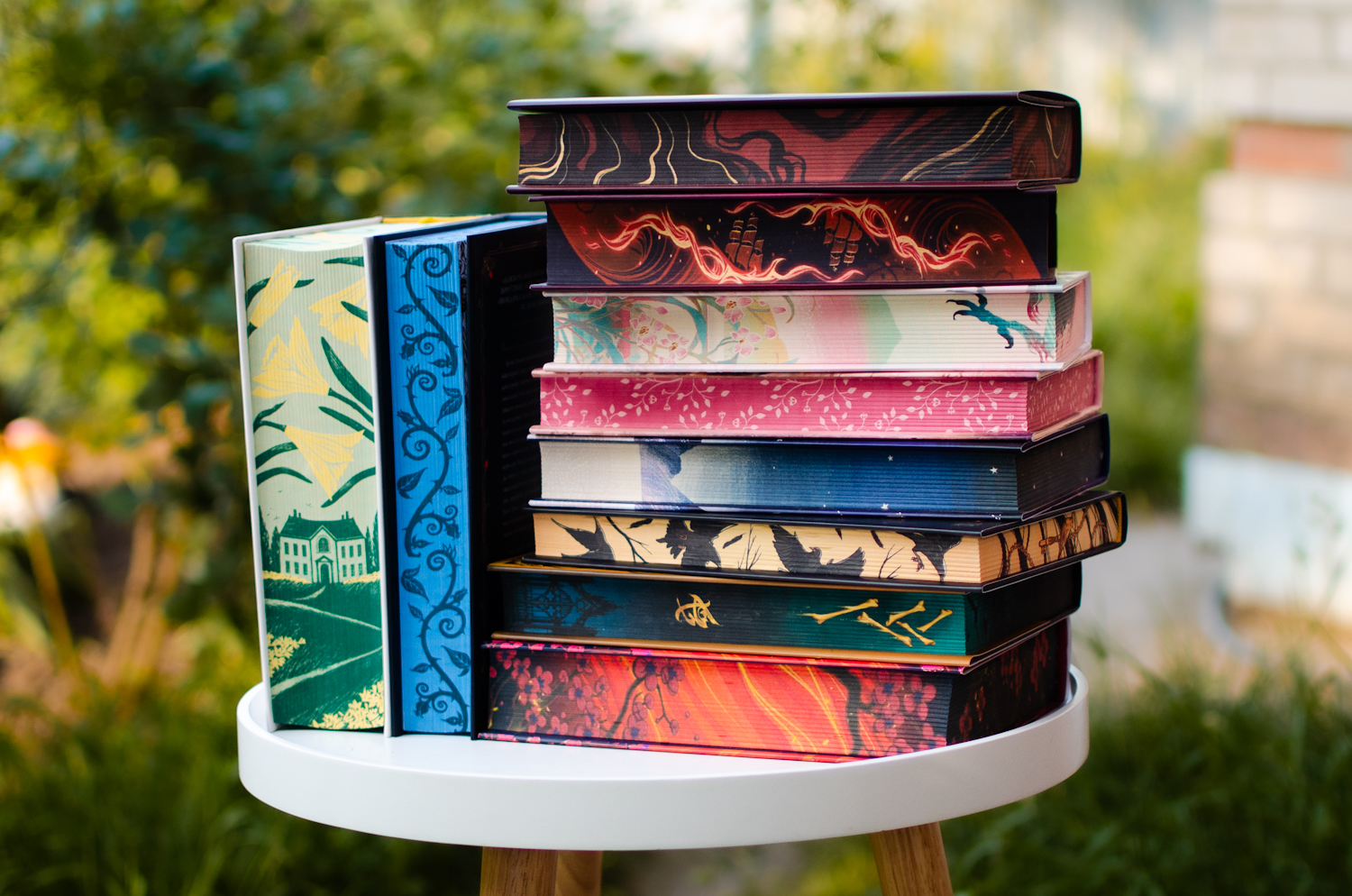 10 наших книжок з кольоровим зрізом. Частина четверта 10 наших книжок з кольоровим зрізом. Частина четверта